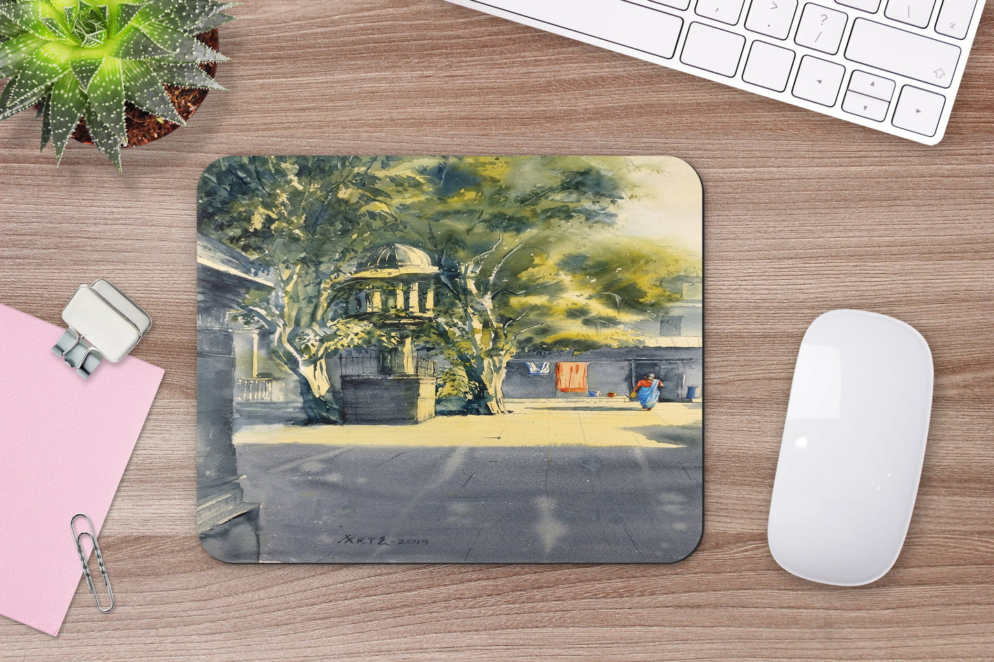 Birdfeeder Mouse Pad